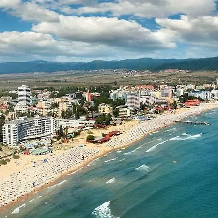 Apartamento Flora Apt G-eden Sveti Vlas, Bulgaria *