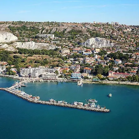 Flora Apt G-eden Sveti Vlas, Bulgaria Apartamento *